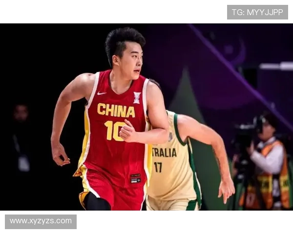 中国男篮夏季联赛精彩对决揭幕球员表现引发球迷热议与期待